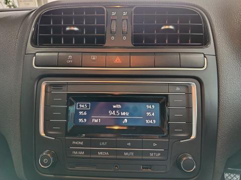 Image Volkswagen Polo Vivo hatch 1.4 Trendline