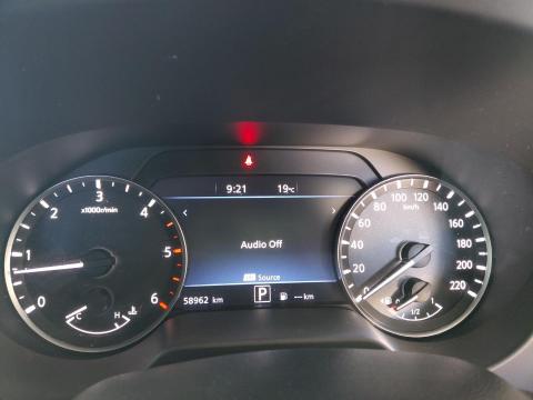 Image Nissan Navara 2.5DDTi double cab LE Plus