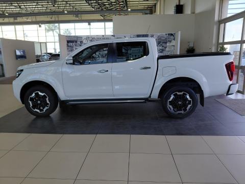 Image Nissan Navara 2.5DDTi double cab LE Plus