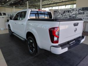 Nissan Navara 2.5DDTi double cab LE Plus - Image 5