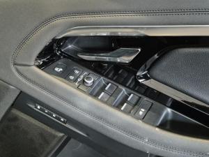 Land Rover Range Rover Evoque D200 R-Dynamic SE - Image 20