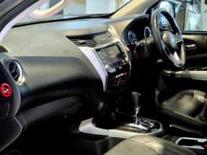 Nissan Navara 2.5DDTi double cab LE Plus - Image 12