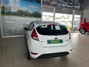 Ford Fiesta 5-door 1.0T Trend - Image 3