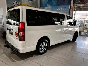 Toyota Quantum 2.8 LWB bus 11-seater GL - Image 3