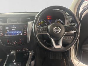 Nissan Navara 2.5DDTi double cab LE Plus 4x4 - Image 13