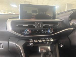 Peugeot Landtrek 1.9TD double cab Allure - Image 12