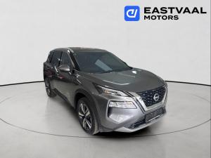 Nissan X-Trail 2.5 Acenta Plus 4WD - Image 1