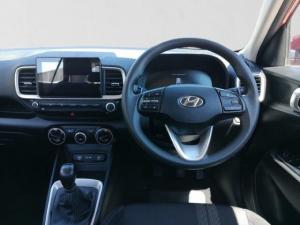 Hyundai Venue 1.2 Premium - Image 19