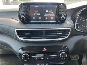 Hyundai Tucson 2.0 Premium auto - Image 17