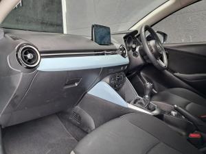 Mazda Mazda2 1.5 Dynamic manual - Image 16