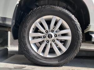 Isuzu mu-X 3.0 - Image 7