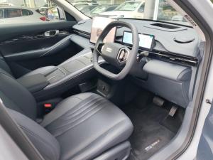 Geely E5 Apex - Image 8