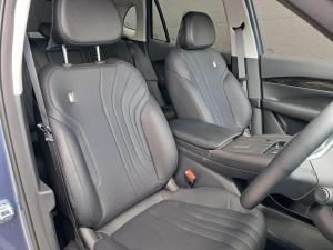 Geely E5 EM-i Apex - Image 9