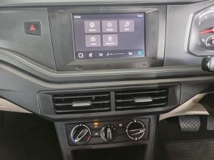 Volkswagen Polo sedan 1.6 auto - Image 15