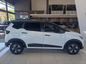 Renault Triber 1.0 Iconic manual - Image 9