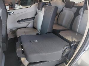 Renault Triber 1.0 Iconic manual - Image 17