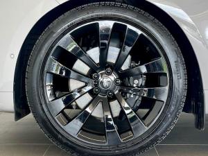 Land Rover Range Rover Sport D350 Autobiography - Image 17
