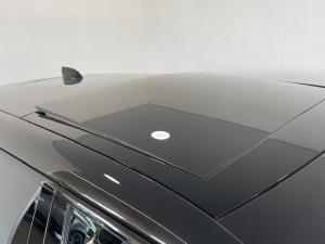 Land Rover Range Rover Evoque D200 R-Dynamic HSE - Image 25