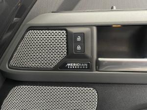 Land Rover Defender 130 D300 X - Image 13