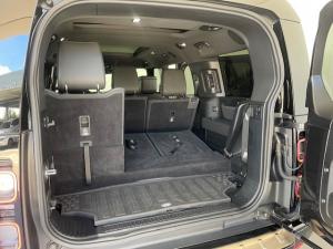 Land Rover Defender 130 D300 X - Image 19