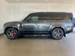 Land Rover Defender 130 D300 X - Image 20