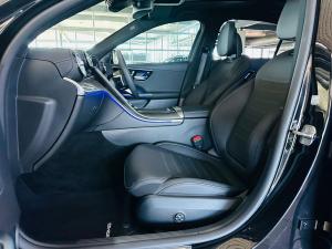 Mercedes-Benz C-Class C220d AMG Line - Image 5