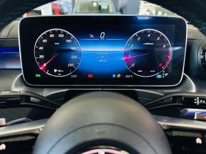 Mercedes-Benz C-Class C200 Avantgarde - Image 7