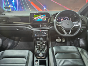 Volkswagen T-Roc 2.0TSI 4Motion R-Line - Image 8