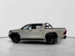 Toyota Hilux 2.8GD-6 double cab Legend auto - Image 4