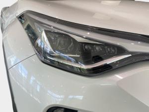 Toyota C-HR 1.2T Luxury - Image 14