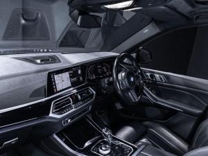 BMW X5 M50i - Image 14