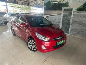 Hyundai Accent sedan 1.6 Fluid - Image 2