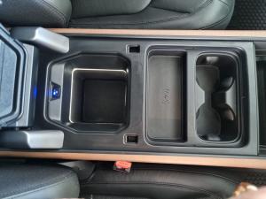 Land Rover Defender 110 D300 X - Image 11