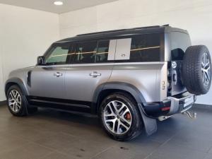 Land Rover Defender 110 D300 X - Image 18