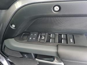 Land Rover Defender 110 D300 X - Image 21