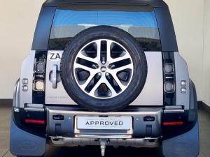 Land Rover Defender 110 D300 X - Image 7