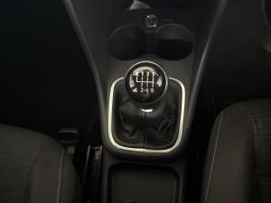 Volkswagen Polo Vivo hatch 1.0TSI GT - Image 13