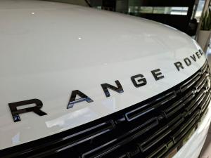 Land Rover Range Rover Sport D350 Dynamic HSE - Image 25