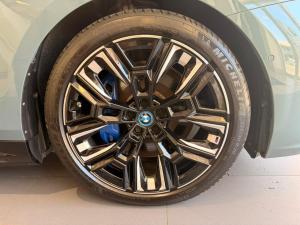 BMW i5 M60 xDrive - Image 10