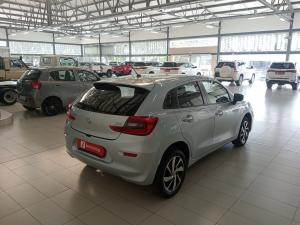 Toyota Starlet 1.5 XS manual - Image 2