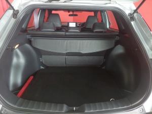 Toyota Corolla Cross 1.8 Hybrid XS - Image 12