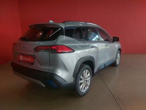 Toyota Corolla Cross 1.8 Hybrid XS - Image 2