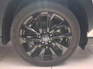 Toyota Corolla Cross 1.8 GR-Sport - Image 11