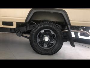 Toyota Land Cruiser 79 2.8GD-6 single cab auto - Image 18