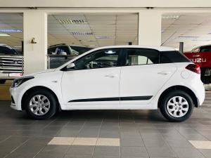 Hyundai i20 1.2 Motion - Image 17