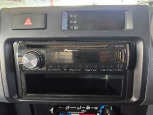 Toyota Land Cruiser 79 4.2D single cab - Image 11