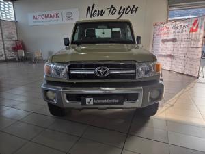 Toyota Land Cruiser 79 4.2D single cab - Image 4