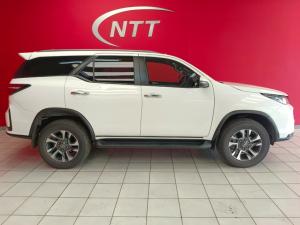 Toyota Fortuner 2.8GD-6 VX automatic - Image 3