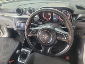 Suzuki Swift 1.2 GL - Image 8