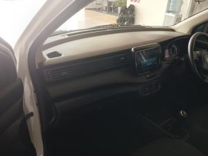 Toyota Rumion 1.5 SX - Image 12